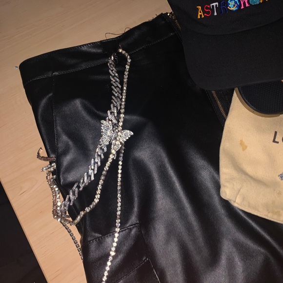 Louis Vuitton shoes - Picture 7 of 16